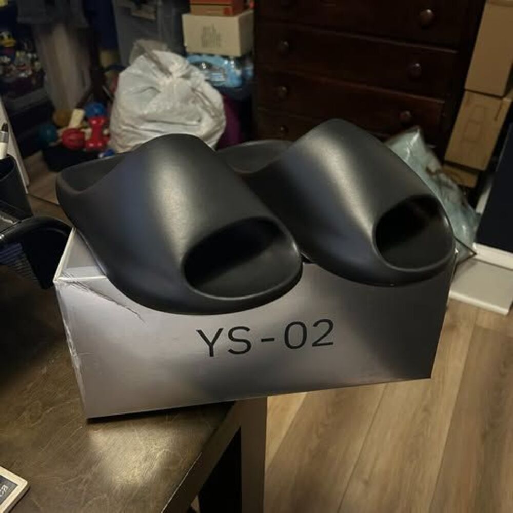 Yeezy YS-02 Slides - Coal (Black) - Size 5 US Men / 6.5 Women - Brand New